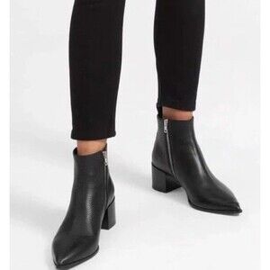 Everlane Boss Boot Black Leather Ankle Booties Pointed Toe Zip Block Heel Size 7
